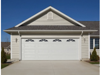 Things To Consider When Hiring A Garage Door Maintenance Service